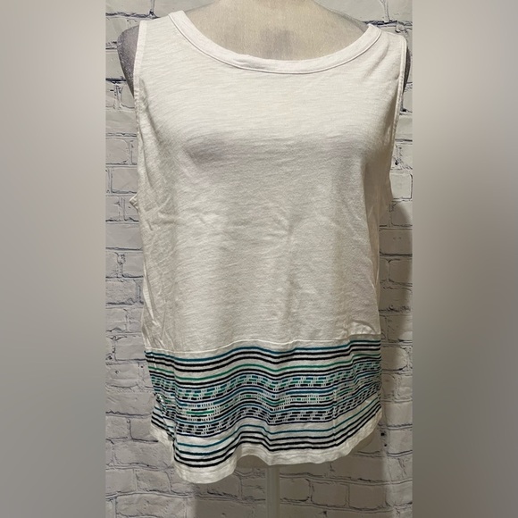 Falls Creek Tank Top Size Large - Picture 2 of 6